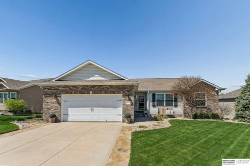 19750 Bellbrook Blvd, Gretna, NE, 68028-4263 | Card Image