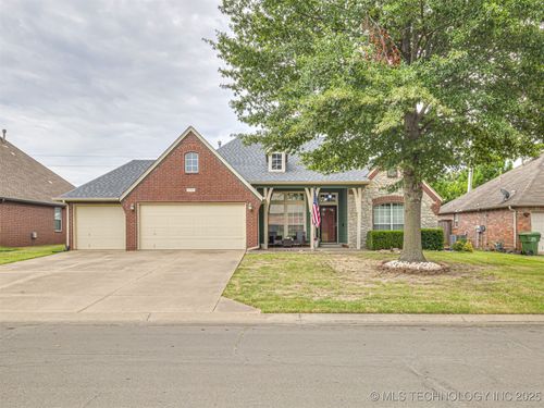 4703 200th East Ave, Broken Arrow, OK, 74014-1470 | Card Image