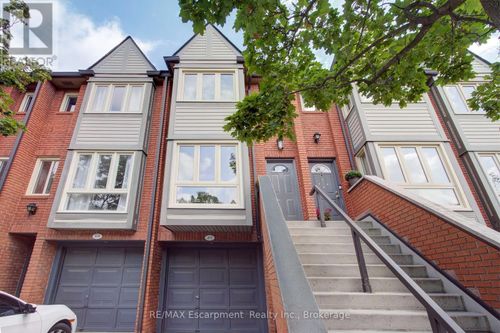 425-895 Maple Ave, Burlington, ON, L7S2H7 | Card Image