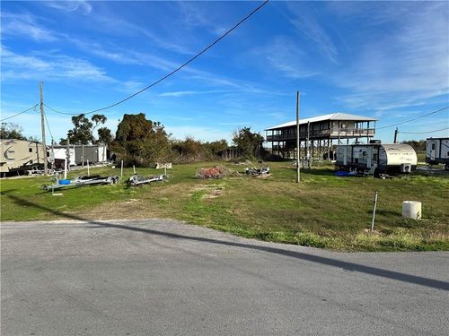 37-6033-37 Delacroix Hwy, Saint Bernard, LA, 70085-4691 | Card Image