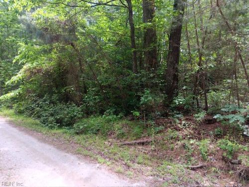 6.02ac W Hickory Neck Road, Urbanna, VA, 23175 | Card Image