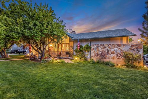 2047 N 1650 E, Layton, UT, 84040-7037 | Card Image