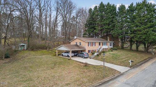 617 Greenway Dr, South Boston, VA, 24592-1713 | Card Image