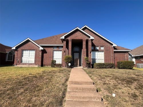 809 Bridle Dr, DeSoto, TX, 75115-6019 | Card Image