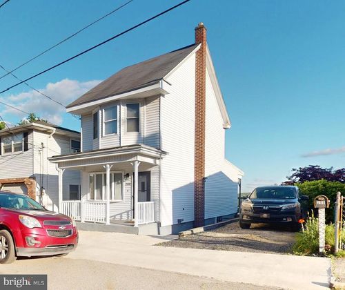 208 Indiana Ave, SHENANDOAH, PA, 17976-1303 | Card Image