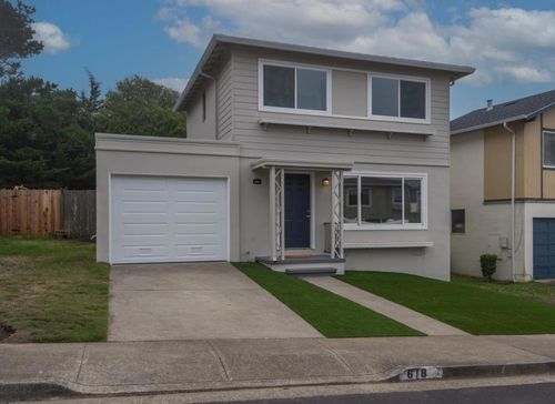 618 Foothill Dr, Pacifica, CA, 94044-1701 | Card Image