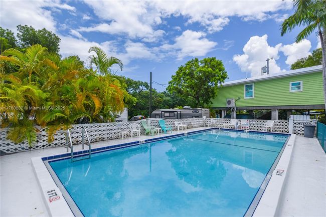 29859 Overseas Hwy, House other with 1 bedrooms, 1 bathrooms and null parking in Big Pine Key FL | Image 16