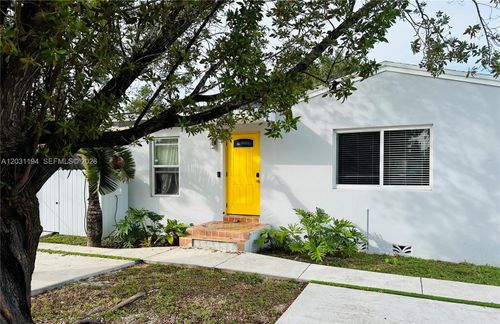 e-1155 Ne 111th St, Miami, FL, 33161-7622 | Card Image