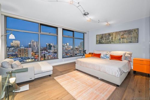 1409-645 Front St, San Diego, CA, 92101-7086 | Card Image