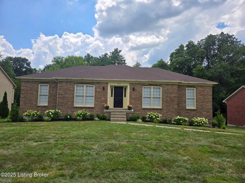 1018 Cliffwood Dr, Goshen, KY, 40026-8515 | Card Image