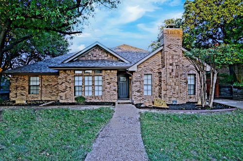 3132 Hurstview Dr, Hurst, TX, 76054-2002 | Card Image