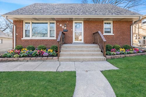 432 Winston Ln, Chicago Heights, IL, 60411-1620 | Card Image