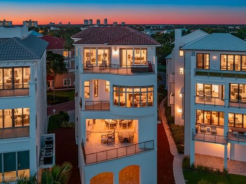 102 Felipe Ln, BONITA SPRINGS, FL, 34134-8515 | Card Image