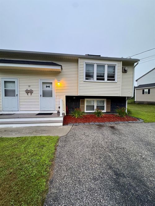 r-72 Derryfield Road, Derry, NH, 03038 | Card Image