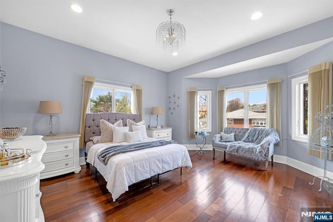 10 Fox Ter, House other with 6 bedrooms, 8 bathrooms and null parking in Cliffside Park NJ | Image 33