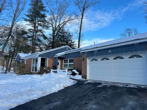 34 Saratoga Dr, Glenville, NY, 12302-5427 | Card Image