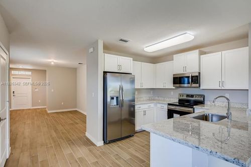 1-26964 Sw 132nd Court Rd, Homestead, FL, 33032-8594 | Card Image