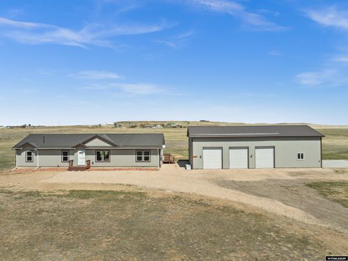 11120 E North Park Ave, Evansville, WY, 82636-9812 | Card Image