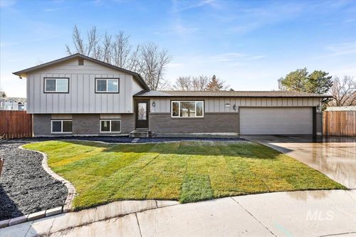 10667 W Cranberry St, Boise, ID, 83713-1808 | Card Image