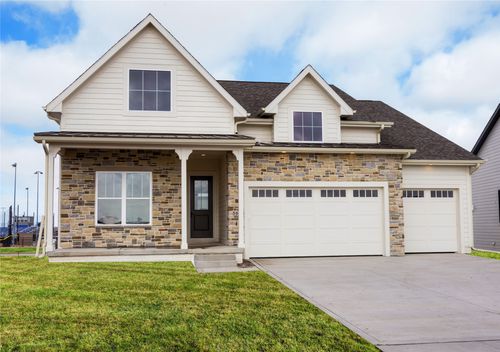 565 Nw Mosaic Ave, Waukee, IA, 50263-4209 | Card Image