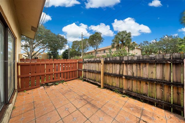 a-16 - 8416 N Missionwood Cir, Townhouse with 3 bedrooms, 2 bathrooms and null parking in Miramar FL | Image 20