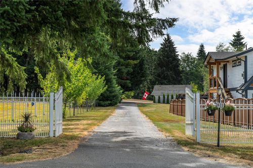 2671 Huband Rd, Courtenay, BC, V9J1L4 | Card Image