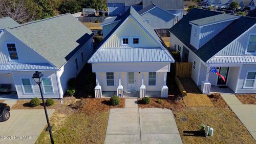 847 Isle Of Palms Way, Wilmington, NC, 28412-5002 | Card Image
