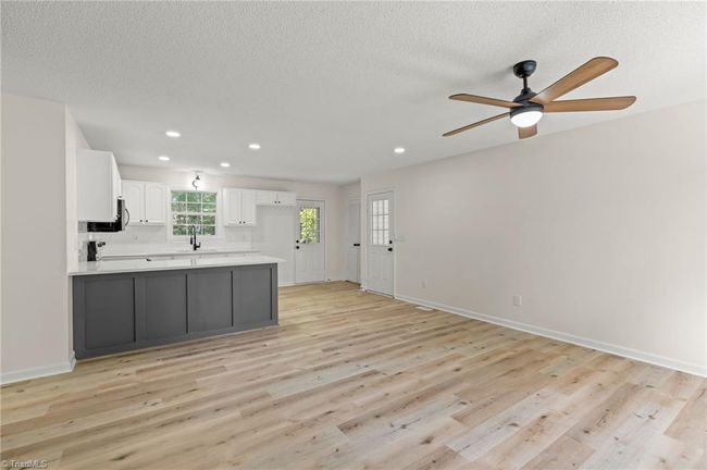 1567 Pineland Dr, House other with 3 bedrooms, 2 bathrooms and null parking in Kernersville NC | Image 8