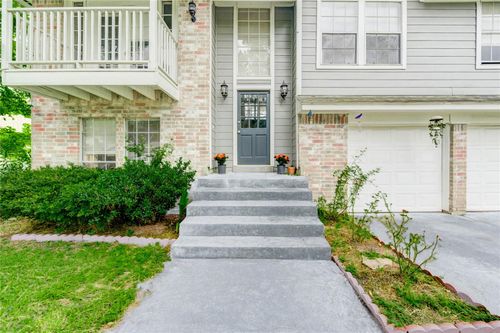15403 Meadow Village Dr, Houston, TX, 77095-2011 | Card Image