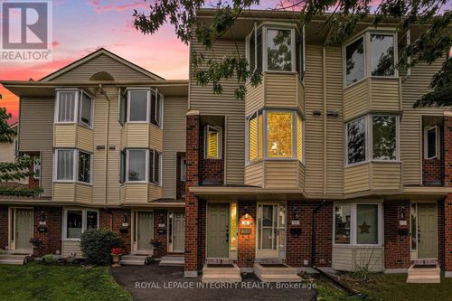 96 Haxby Pvt, Ottawa, ON, K1T3C4 | Card Image
