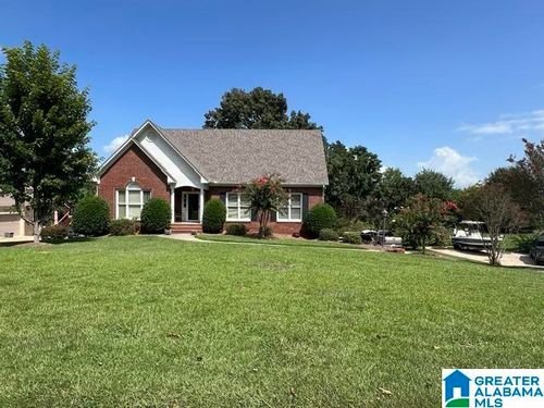 102 Heather Ridge Dr, Pelham, AL, 35124-1973 | Card Image