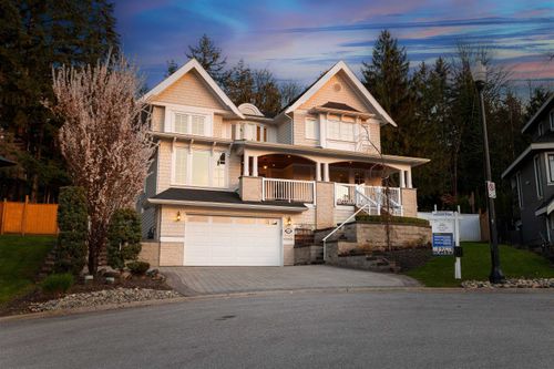 3026 167b St, Surrey, BC, V3Z0P9 | Card Image