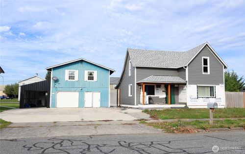 136 1st St, Sumas, WA, 98295 | Card Image