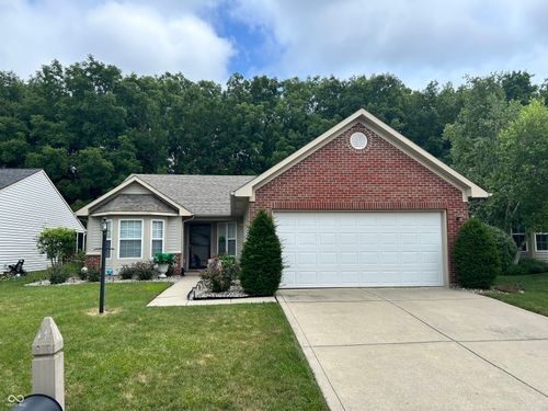 18904 Prairie Crossing Dr, Noblesville, IN, 46062-6640 | Card Image