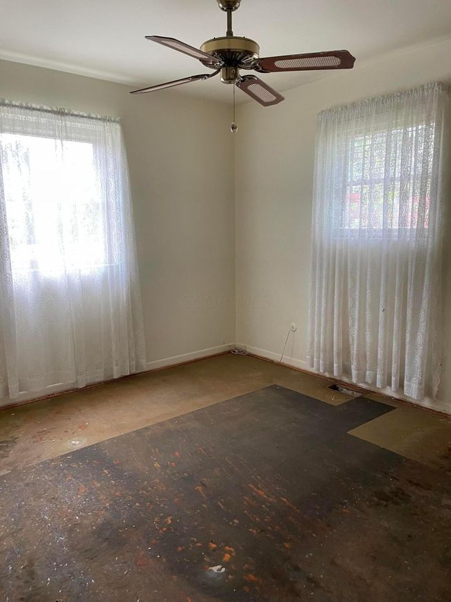 2912 Wyoming Dr, House other with 3 bedrooms, 2 bathrooms and null parking in Xenia OH | Image 6