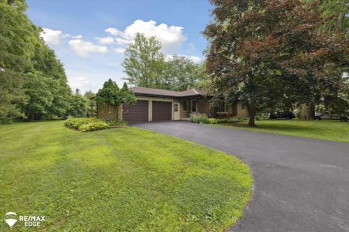 801 Tyrrell Rd, Bancroft, MI, 48414-9741 | Card Image