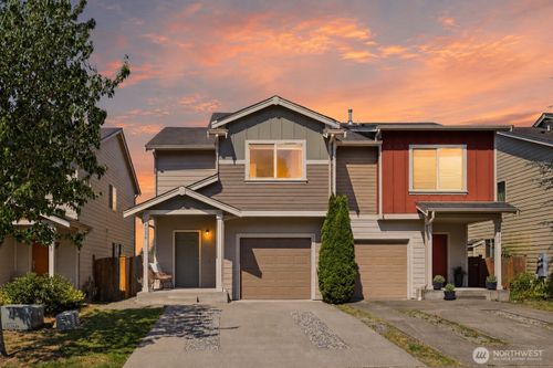 4026 82nd Ave Ne, Marysville, WA, 98270-6850 | Card Image