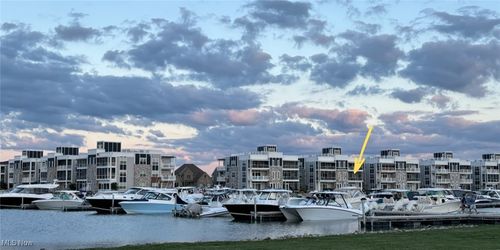 622-2620 S Waterside Ct, Lakeside Marblehead, OH, 43440-9117 | Card Image