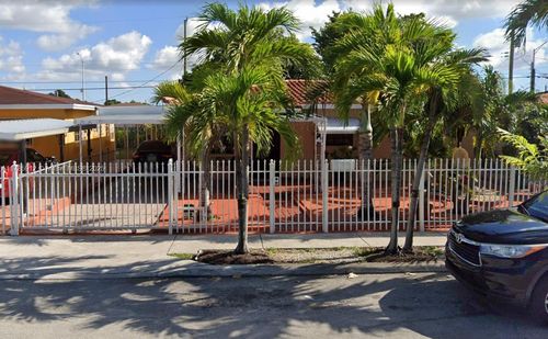 2541 W 10th Ave, Hialeah, FL, 33010-1906 | Card Image