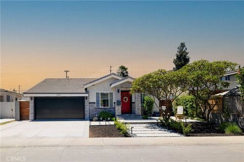 3843 Marber Ave, Long Beach, CA, 90808-2023 | Card Image