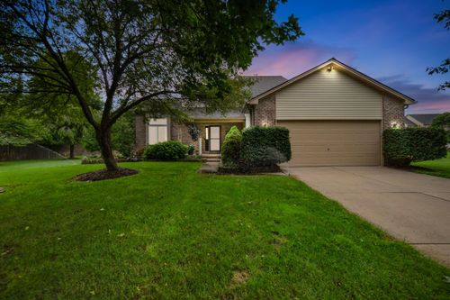 140 Marci Ln, Commerce Twp, MI, 48382-3175 | Card Image