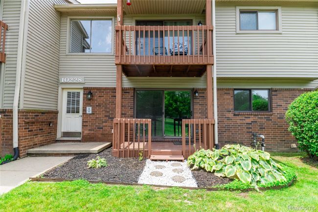10228 Nancy's #33 Grosse Ile (8 of 30).jpg | Image 6