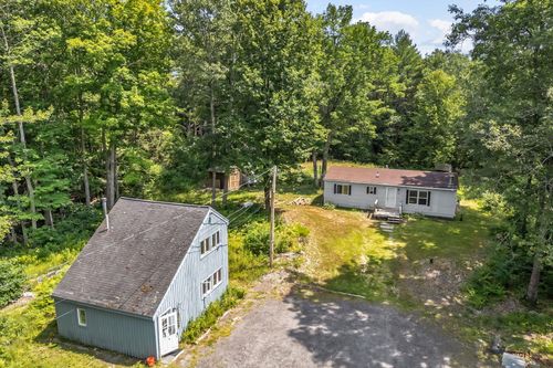 143 Meadow Cross Rd, Topsham, ME, 04086-6058 | Card Image