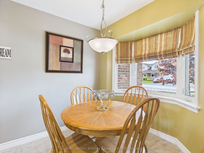 489 Andrew St, Condo with 2 bedrooms, 2 bathrooms and 2 parking in Port Elgin ON | Image 6