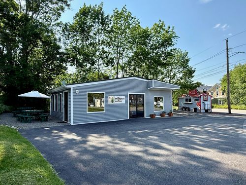 1 Baring St, Calais, ME, 04619-1001 | Card Image