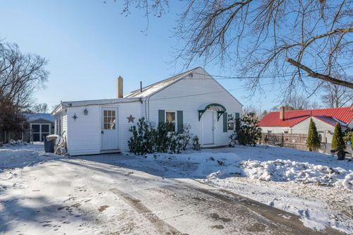 197 Melrose St, Manchester, NH, 03109-4330 | Card Image