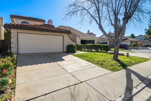 832 Chelsea Ct, Simi Valley, CA, 93065-5200 | Card Image