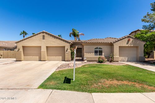 5420 E Holmes Ave, Mesa, AZ, 85206-6751 | Card Image