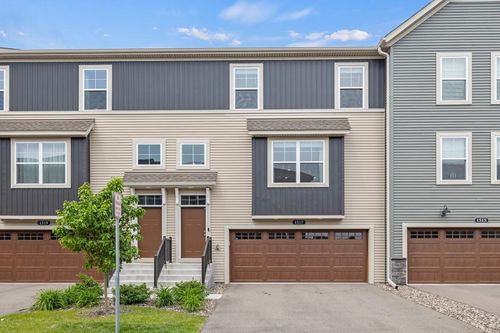 1517 Timberwood Ln, West Saint Paul, MN, 55118-1335 | Card Image