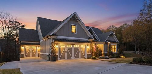 6039 Grand Marina Cir, Gainesville, GA, 30506-7829 | Card Image